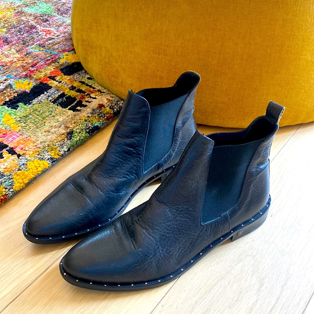 Freda Salvador black leather boots- classic!
